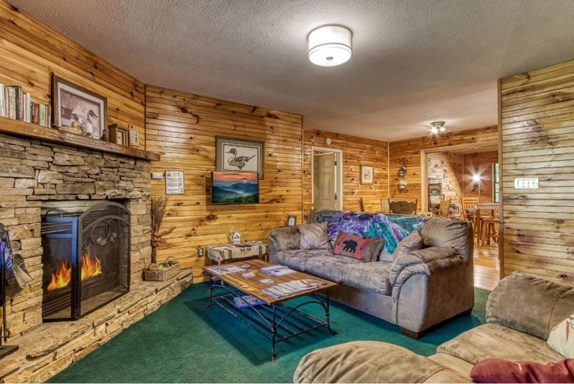 Sunset Ridge Cabin Pigeon Forge Exterior foto